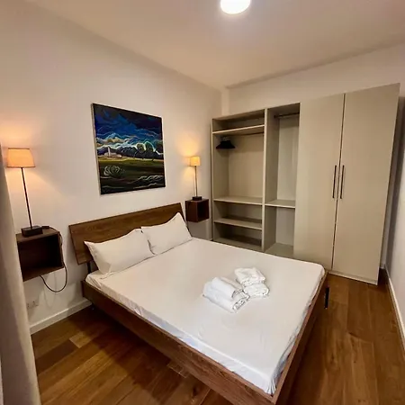 Casanova Pied A Terre Apartment *